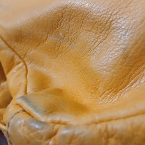 B. Makowsky Handbag - Picture 8 of 8